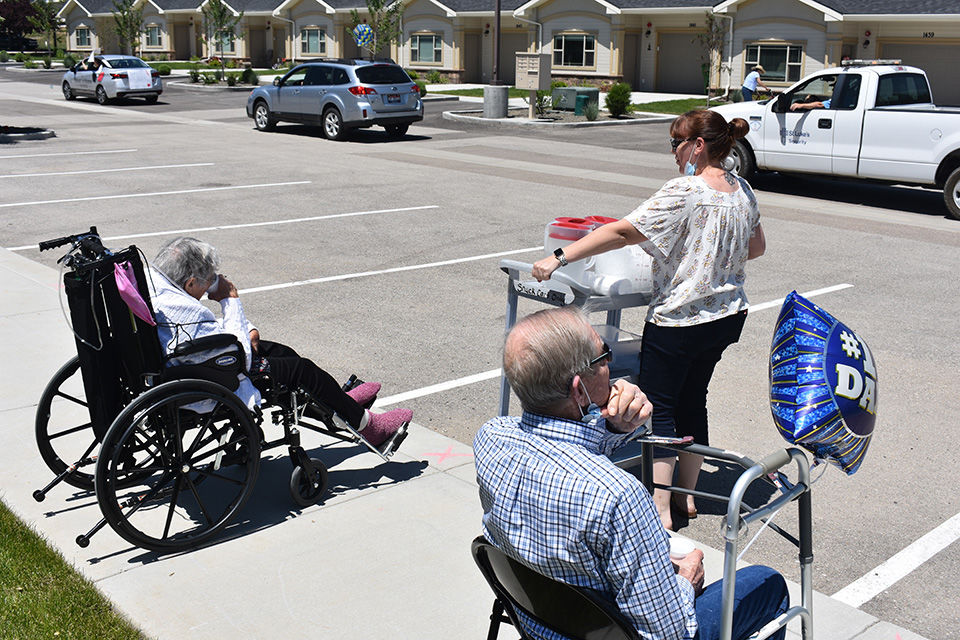 Edgewood celebrates senior dads
